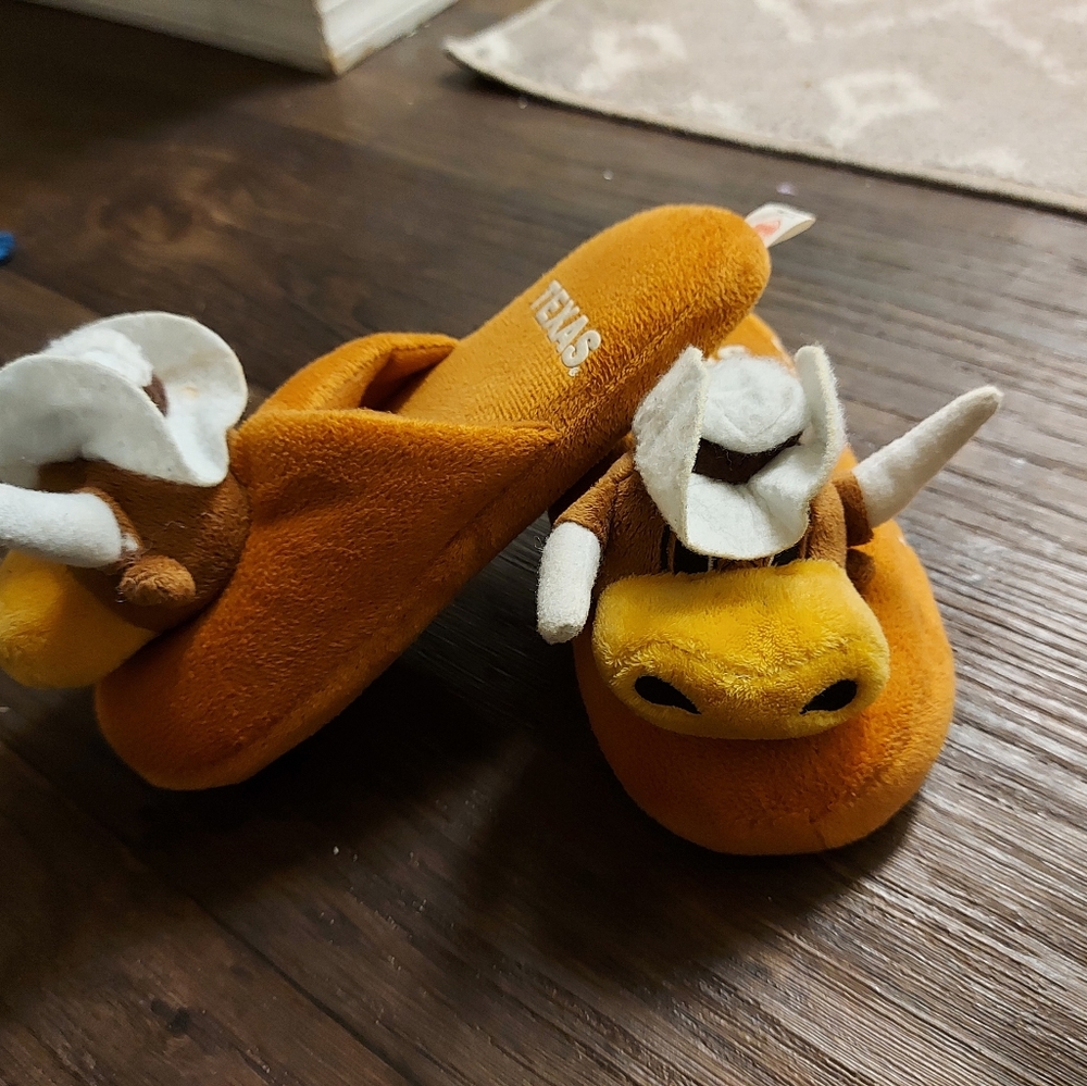 Kids slippers